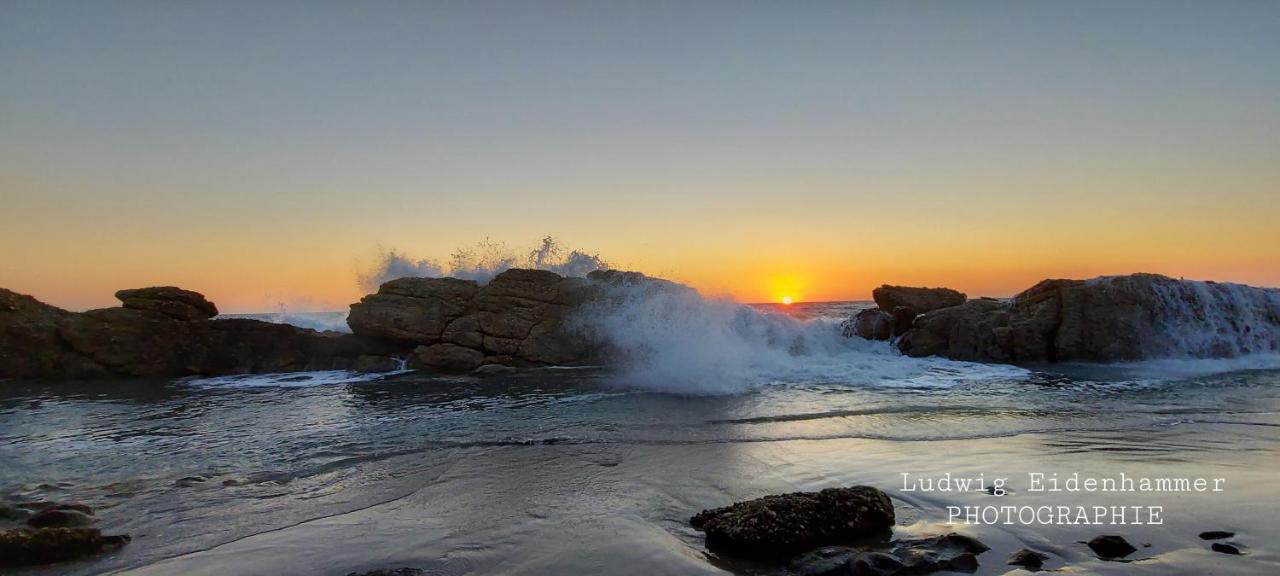 Stefanias Prasoudi Beach Ágios Matthaíos 외부 사진